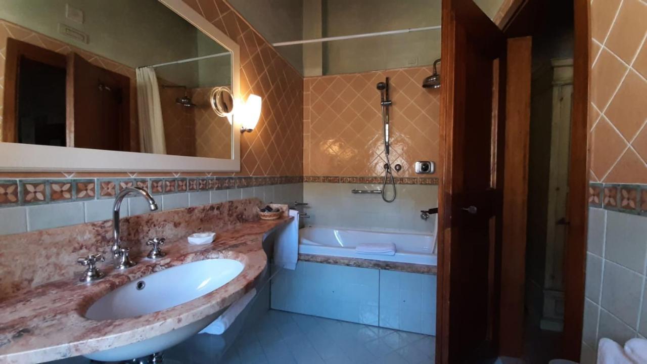 San Pietro Sopra Le Acque Resort & Spa Massa Martana Eksteriør billede