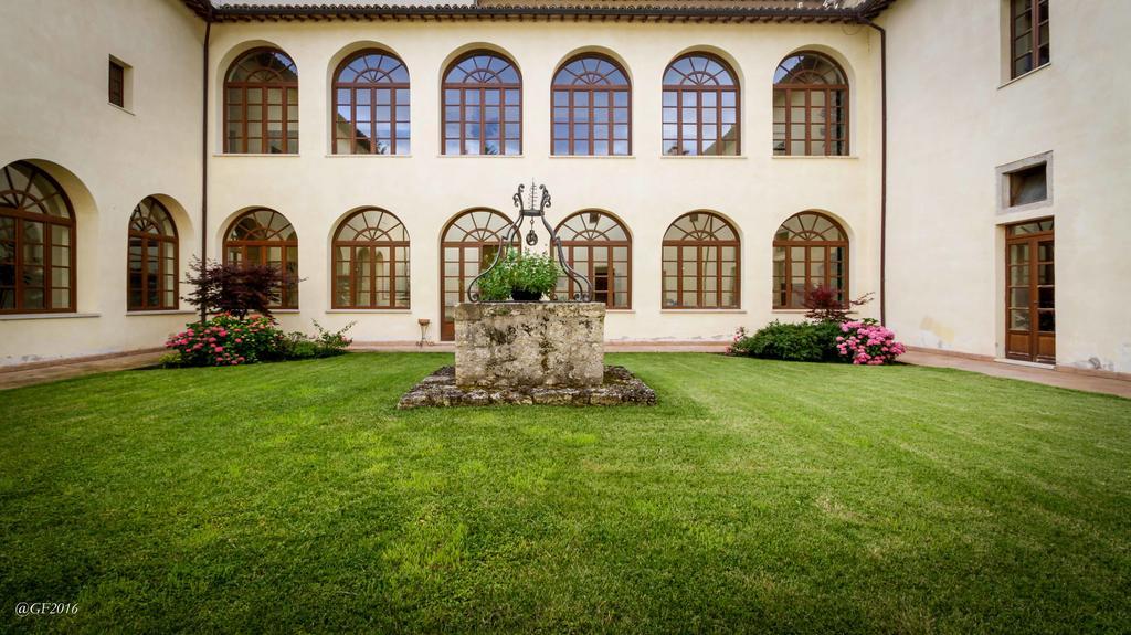 San Pietro Sopra Le Acque Resort & Spa Massa Martana Eksteriør billede