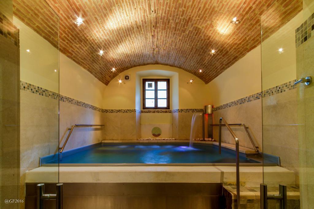 San Pietro Sopra Le Acque Resort & Spa Massa Martana Eksteriør billede