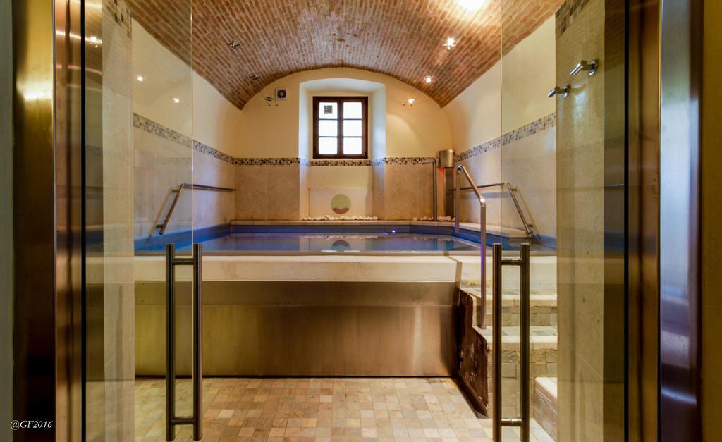 San Pietro Sopra Le Acque Resort & Spa Massa Martana Eksteriør billede